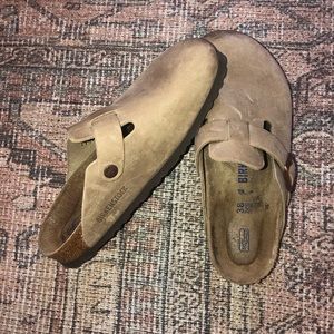 Birkenstock Boston Clog- Tobacco Brown Leather 38 narrow